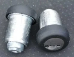 Aluminium Seitenkoffer (Satz) "URBAN" Für Moto Guzzi V85 TT 2024 - -Motorradgepäck Geschäft Aluminium Seitenkoffer Satz URBAN f r Moto Guzzi V85 TT Schliesszylinder 1280x1280 1