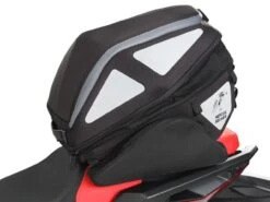 ROYSTER Rearbag Mit Lock-it Befestigung Original Hepco & Becker -Motorradgepäck Geschäft ROYSTER Rearbag mit Gurtbefestigung Original Hepco Becker HB6408110001 schwarz grau 5 1280x1280 1