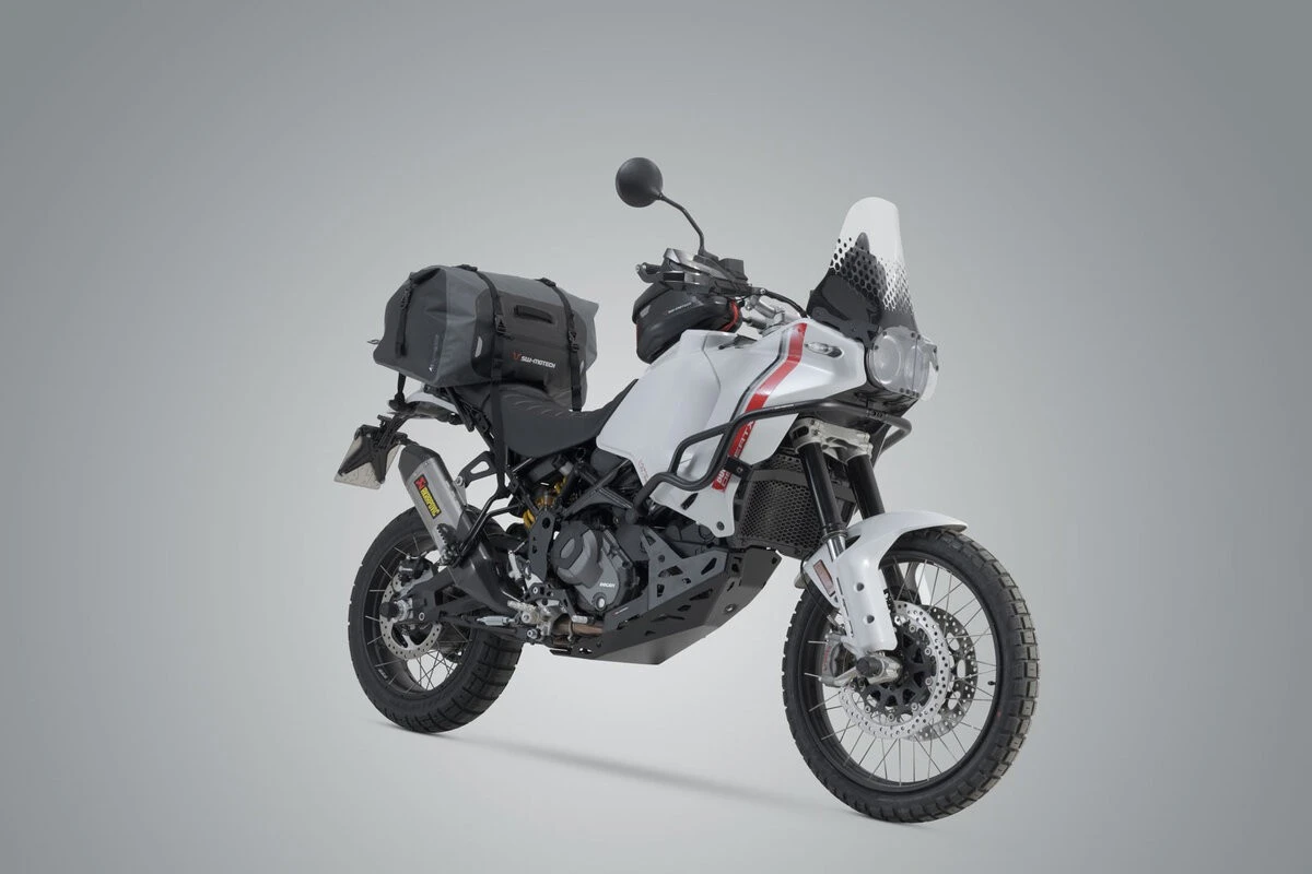 Drybag 350 Hecktasche Für Aprilia RS 660, Schwarz / Grau - SW Motech 4 Drybag 350 Hecktasche Für Aprilia RS 660, Schwarz / Grau - SW Motech – Bild 2