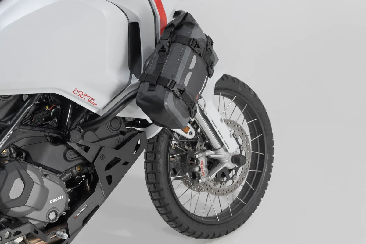 Drybag 80 Hecktasche Für Aprilia NA 850 Mana, Schwarz / Grau - SW Motech 4 Drybag 80 Hecktasche Für Aprilia NA 850 Mana, Schwarz / Grau - SW Motech – Bild 2