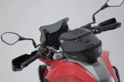 PRO Engage Tankrucksack Aprilia RS 660 / Tuono 660 -Motorradgepäck Geschäft SW Motech PRO Engage Tankrucksack 04 1280x1280