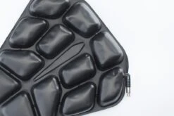 TRAVELLER RIDER Komfortkissen 30,5 X 30 Cm Für Moto Guzzi V85 TT - SW Motech -Motorradgepäck Geschäft SW Motech TRAVELLER RIDER Komfortkissen SIK 00 410 10000 B 2 1280x1280