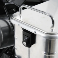 Seitenkoffer Alu Standard 40 Original Hepco & Becker -Motorradgepäck Geschäft Seitenkoffer Alu Standard 35 Original Hepco Becker HB6100740000 links 4 1280x1280 1